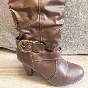 Brown boots fake leather